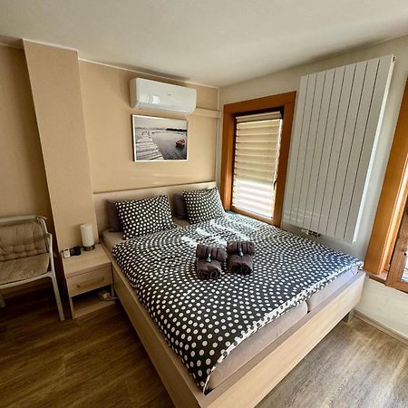 Apartman Mh Breclav ภายนอก รูปภาพ