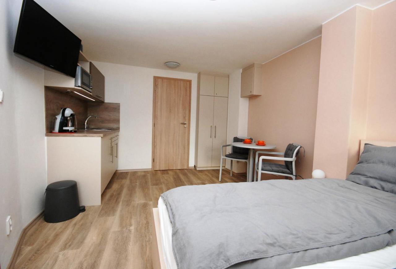 Apartman Mh Breclav ภายนอก รูปภาพ