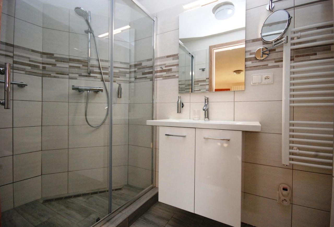 Apartman Mh Breclav ภายนอก รูปภาพ